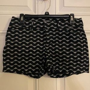 Old Navy Pixie Shorts Size 4